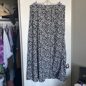 High waisted black and white floral maxi skirt